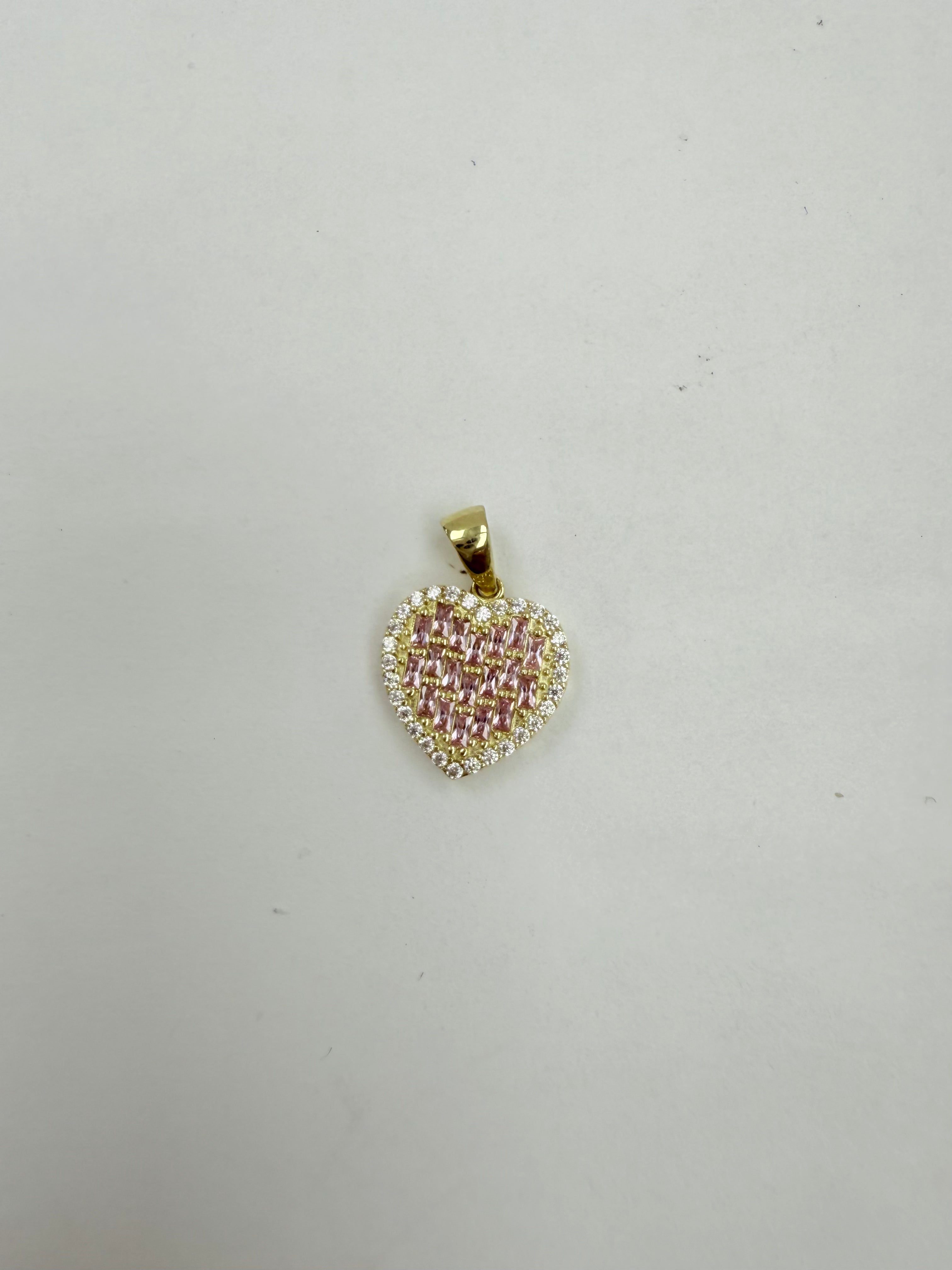 Dije de corazón con piedras rosadas 10k mediano