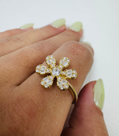 Anillo margarita 14k