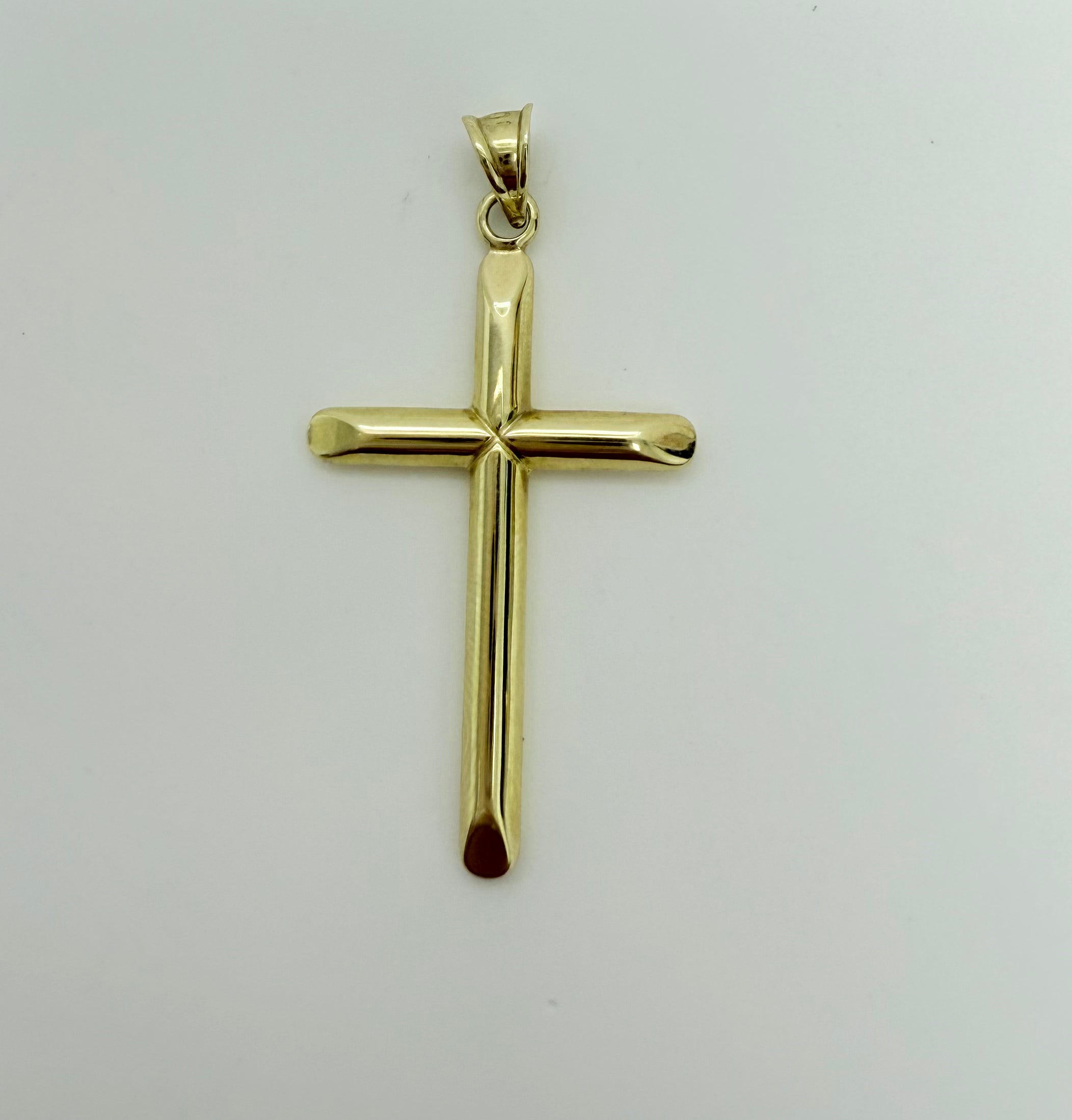 Dije de cruz mediana 10k