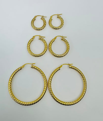 Argollas torcidas lisas 14k