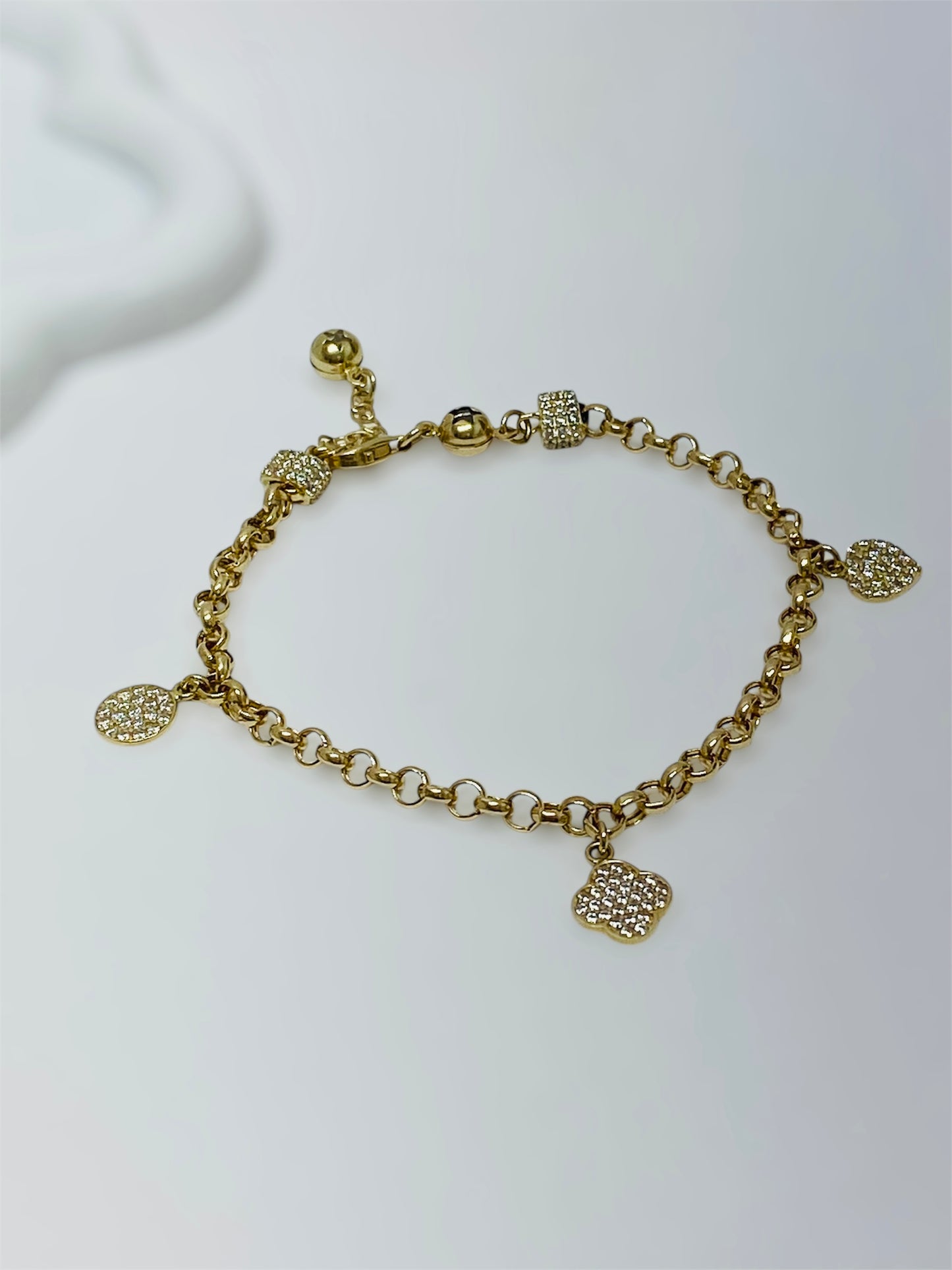 Pulsera colgantes 14k