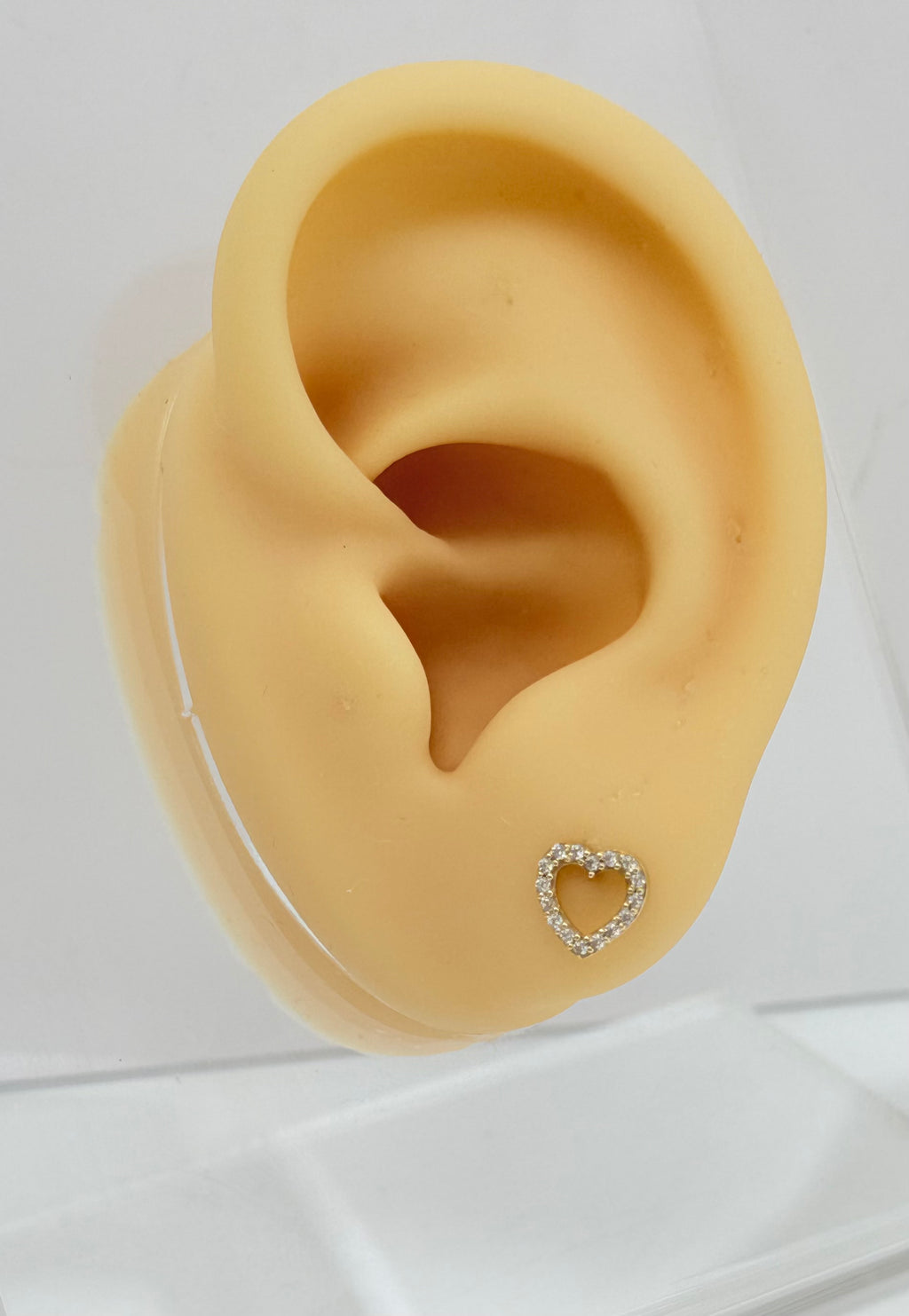 Aretes de corazón 14K
