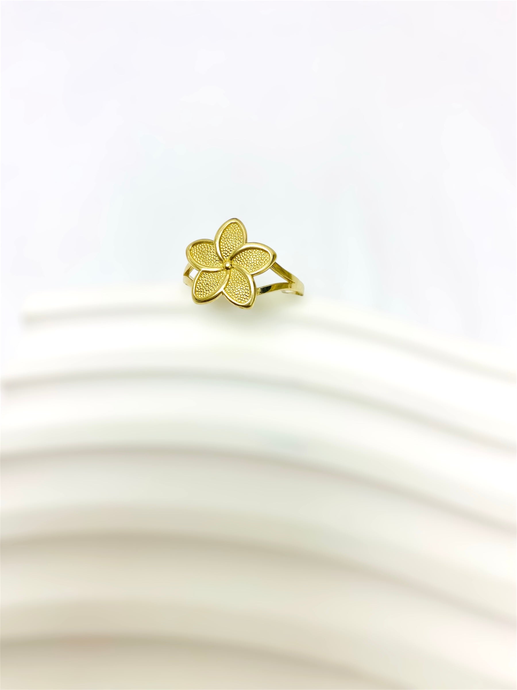 Anillo de flor 10 k
