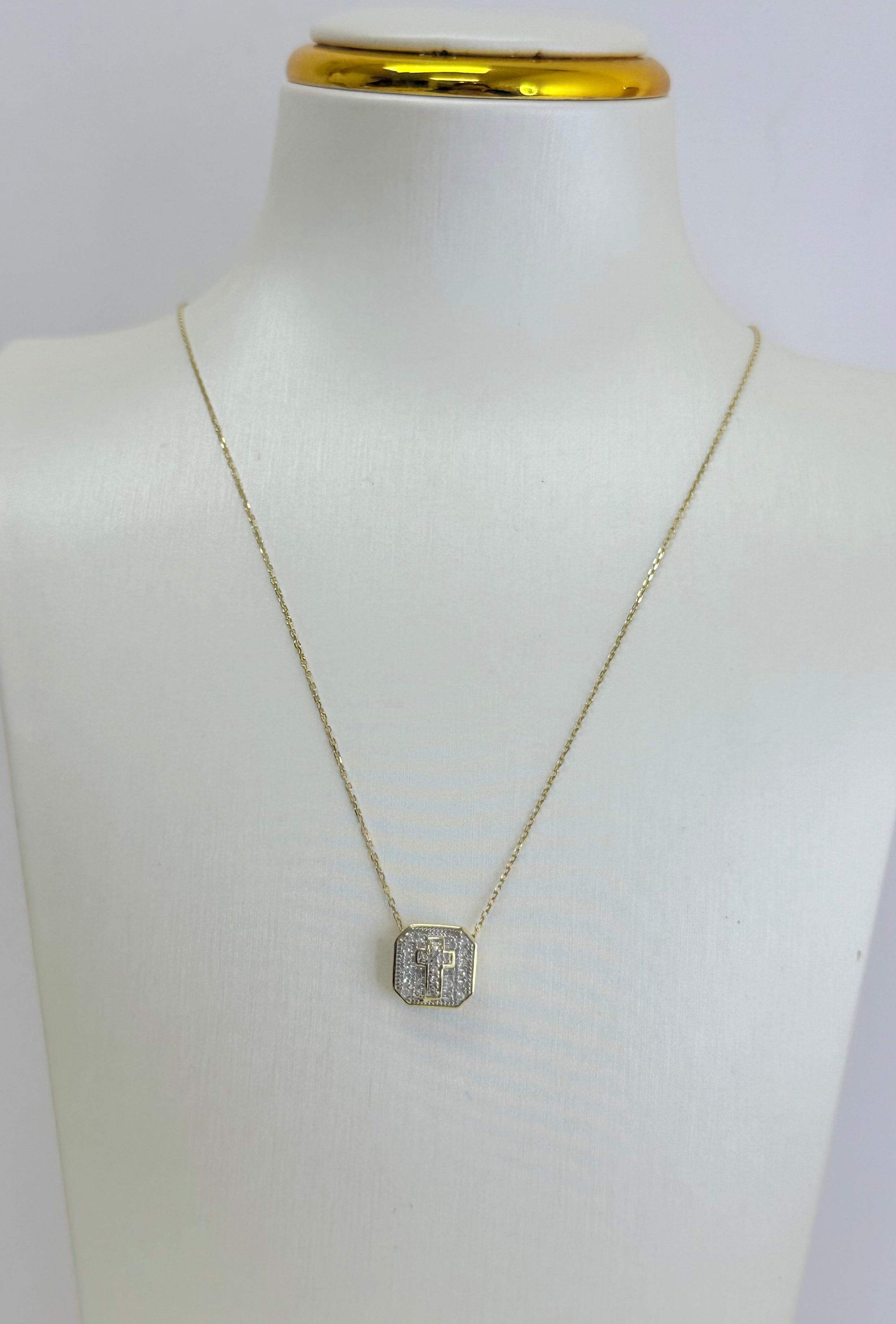 Cadena con cruz 14k