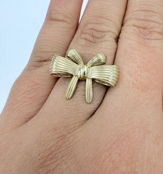 Anillo de lazo 10k