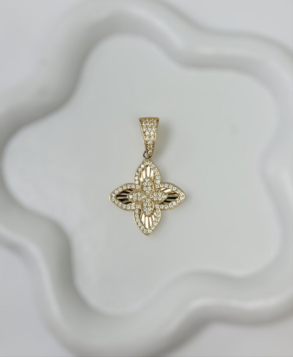 Dije de flor 14K