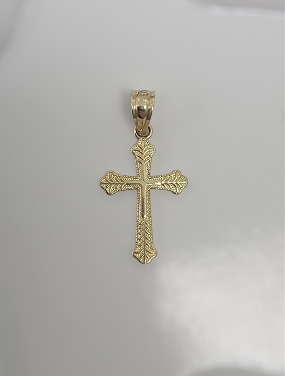 Dije de cruz 14K