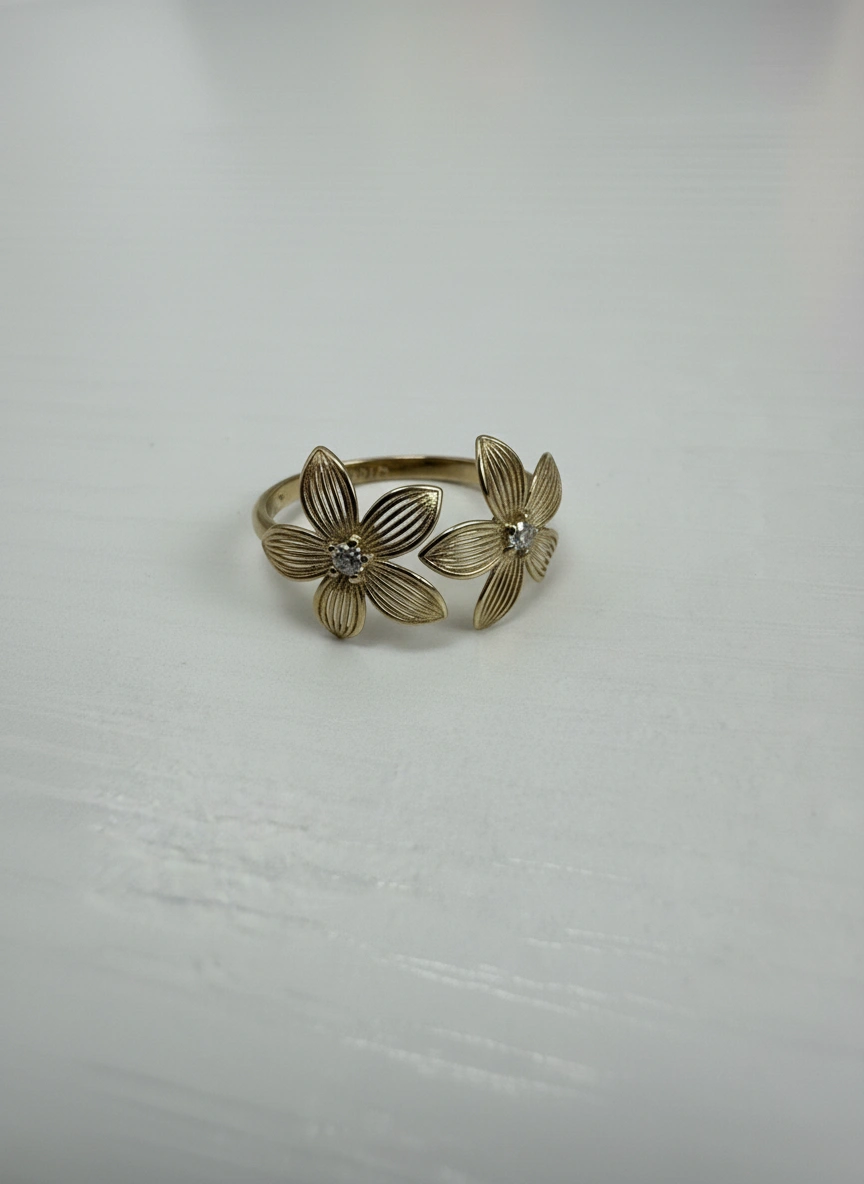 Flower ring 10k