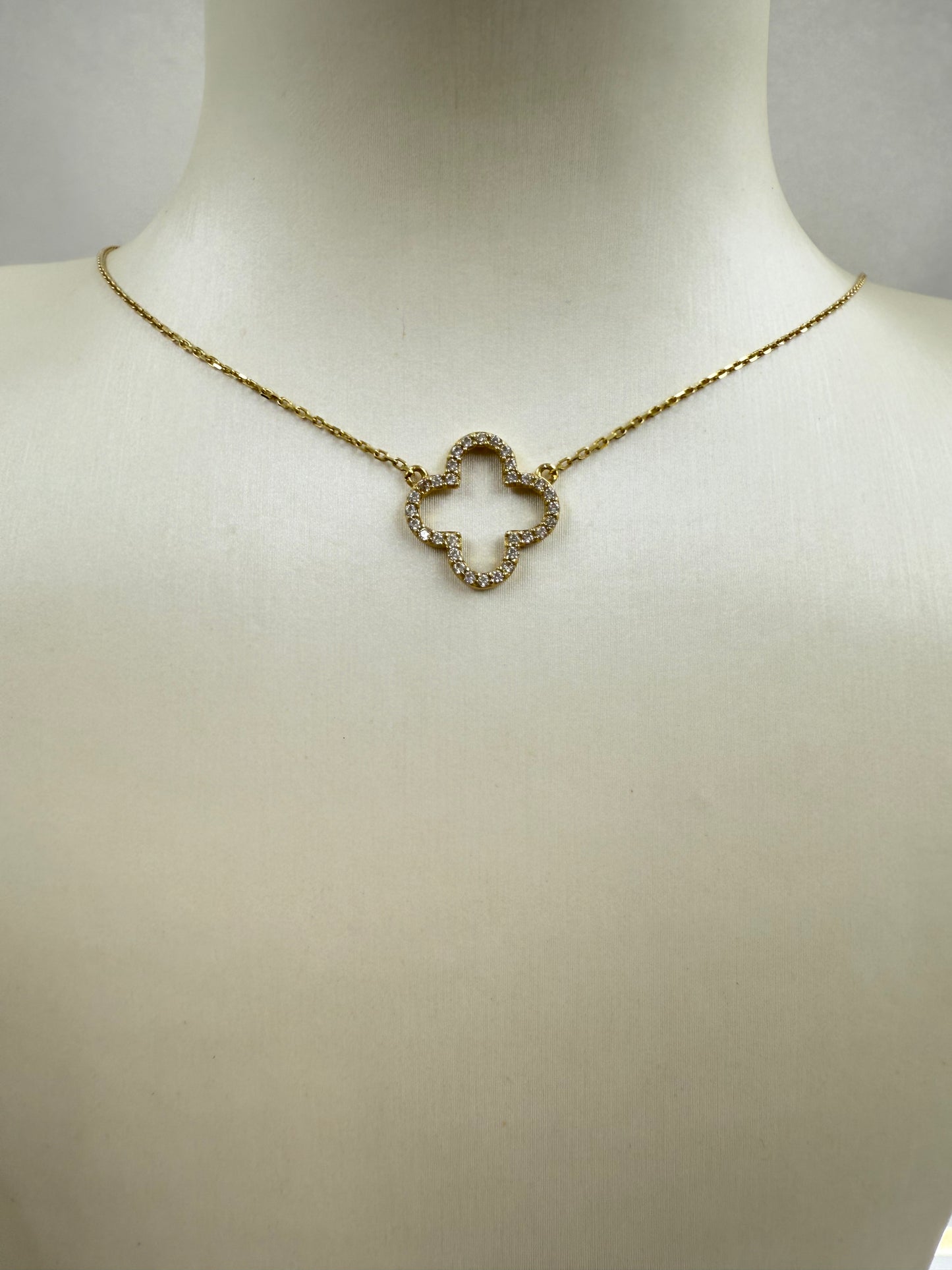 Cadena de flor abierta 14k