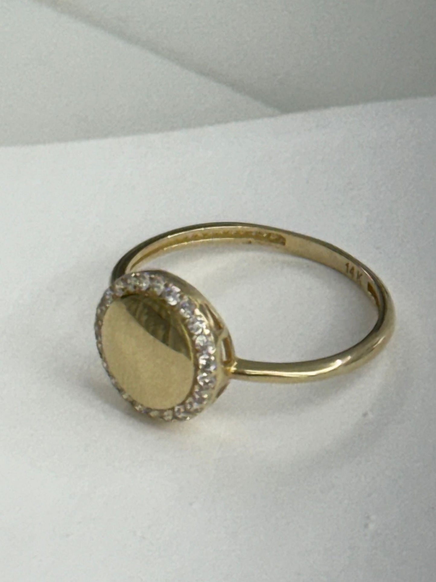 Anillo circonio 14k pequeña