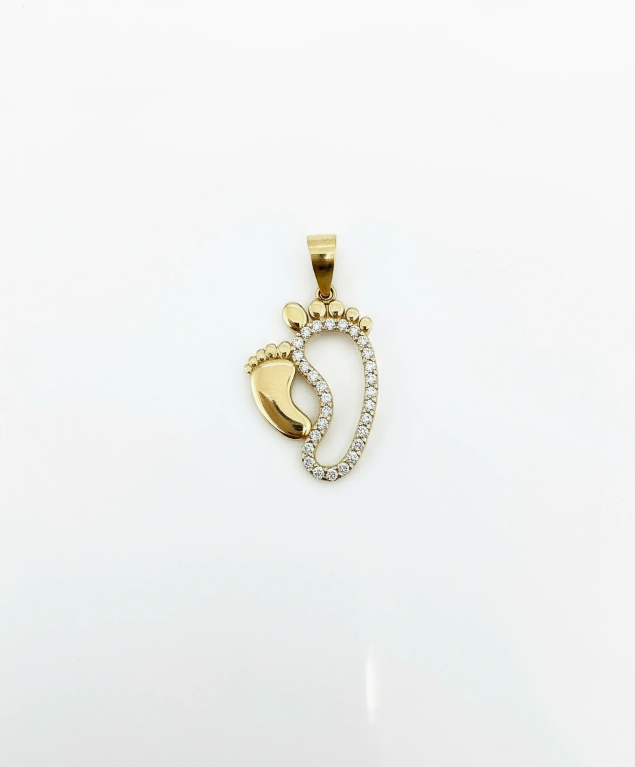 Dije de piecitos 14k