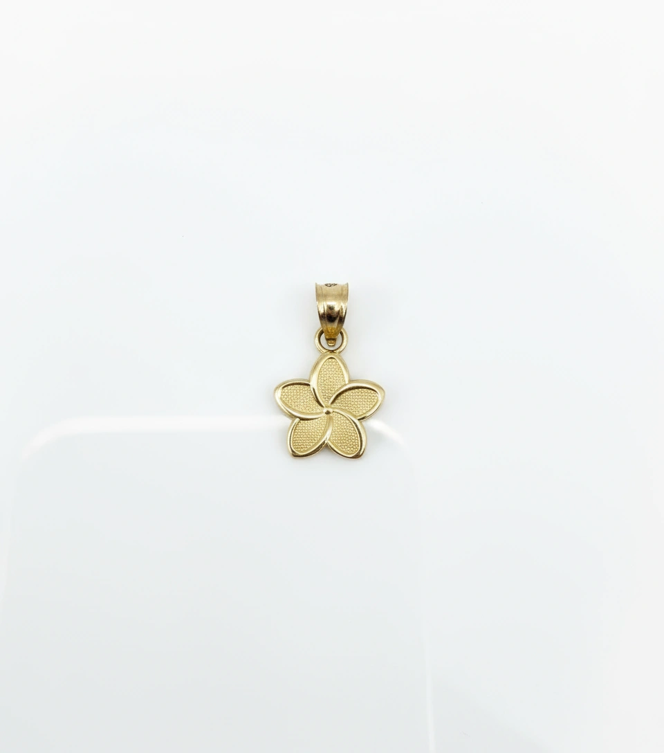 Dije de flor pequeño 10k