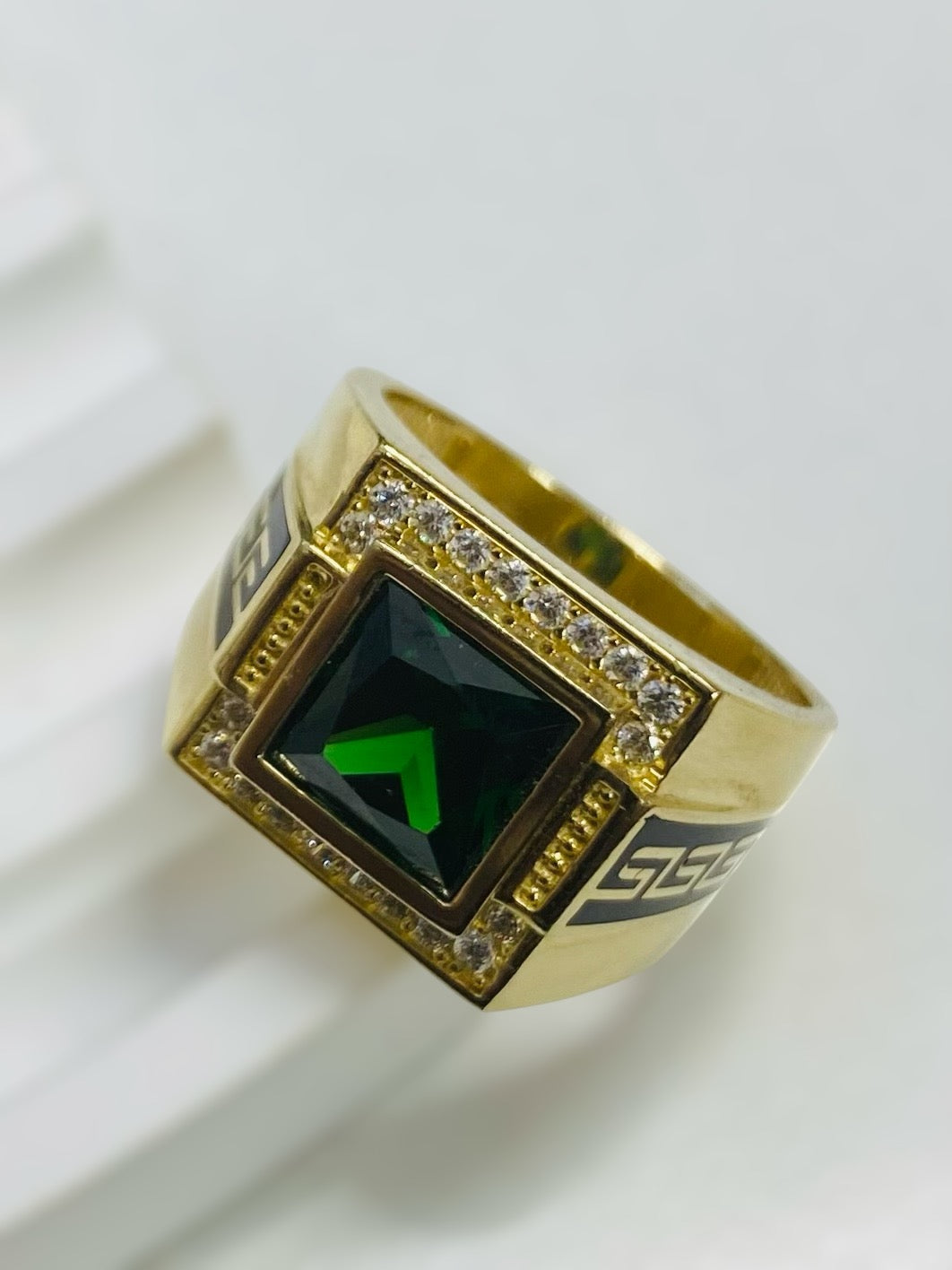 Anillo Piedra Cuadrada Verde 14k