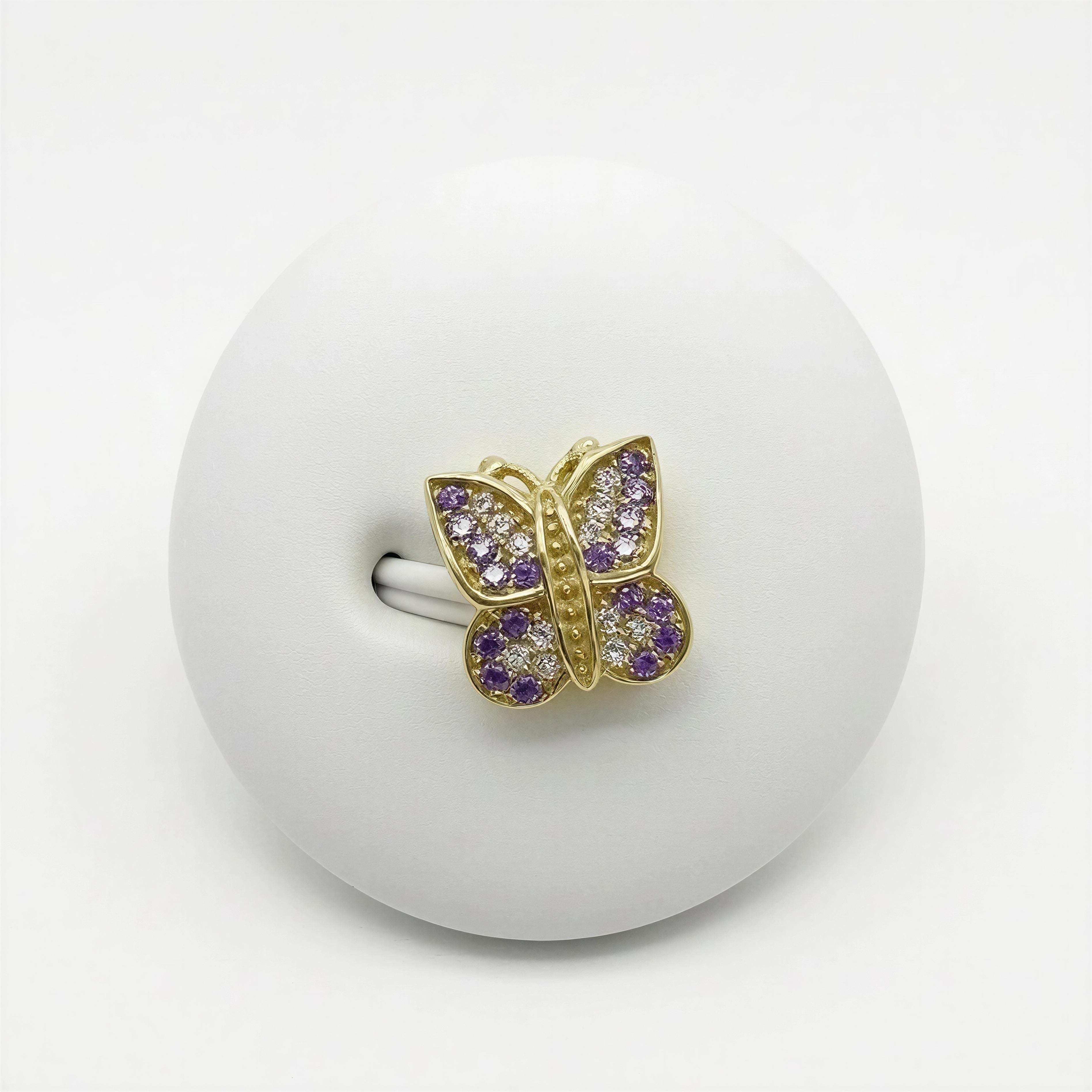 Charm de mariposa 10k
