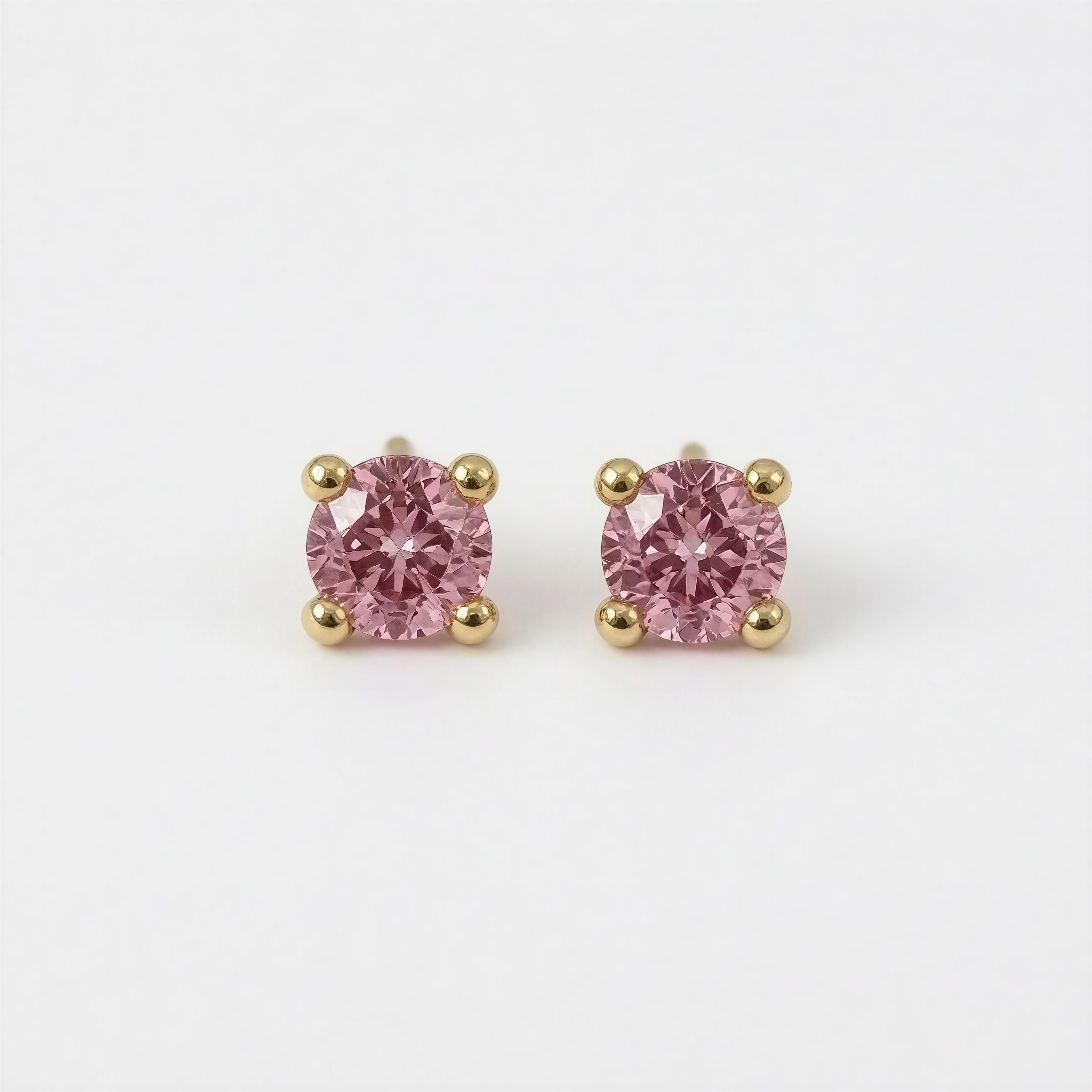 Aretes de piedra rosada 14K