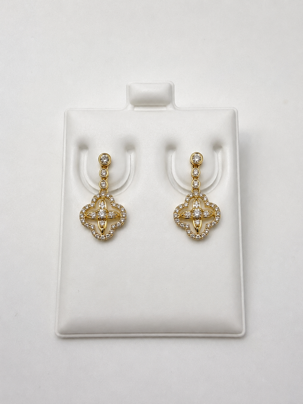 Aretes flor colgante 10k diamante natural