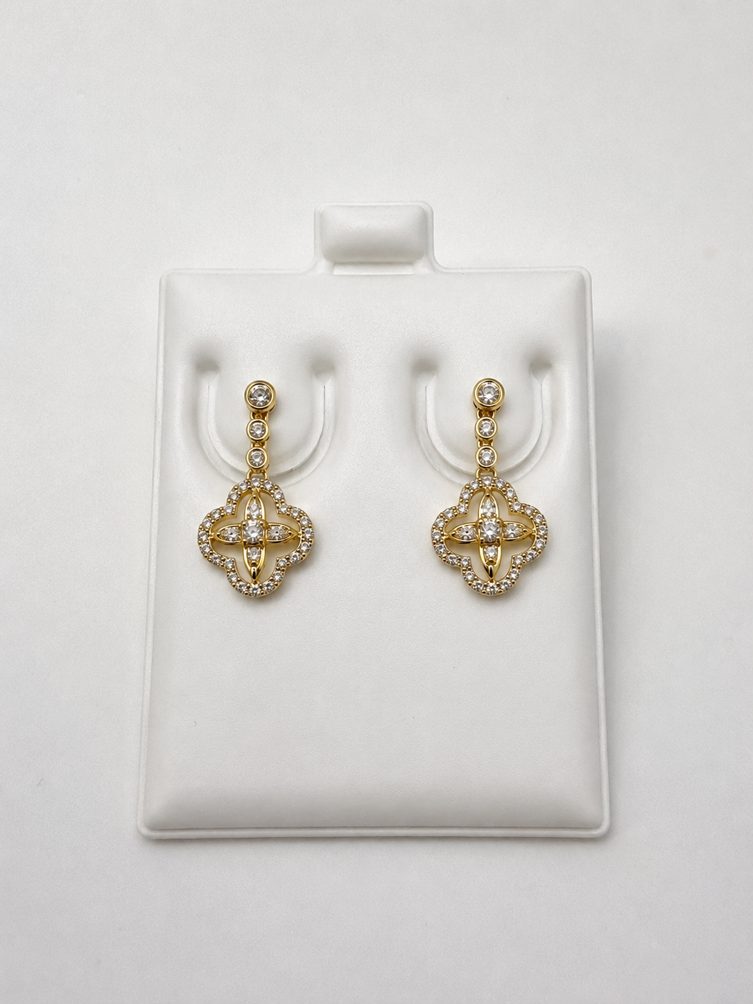 Aretes flor colgante 10k diamante natural