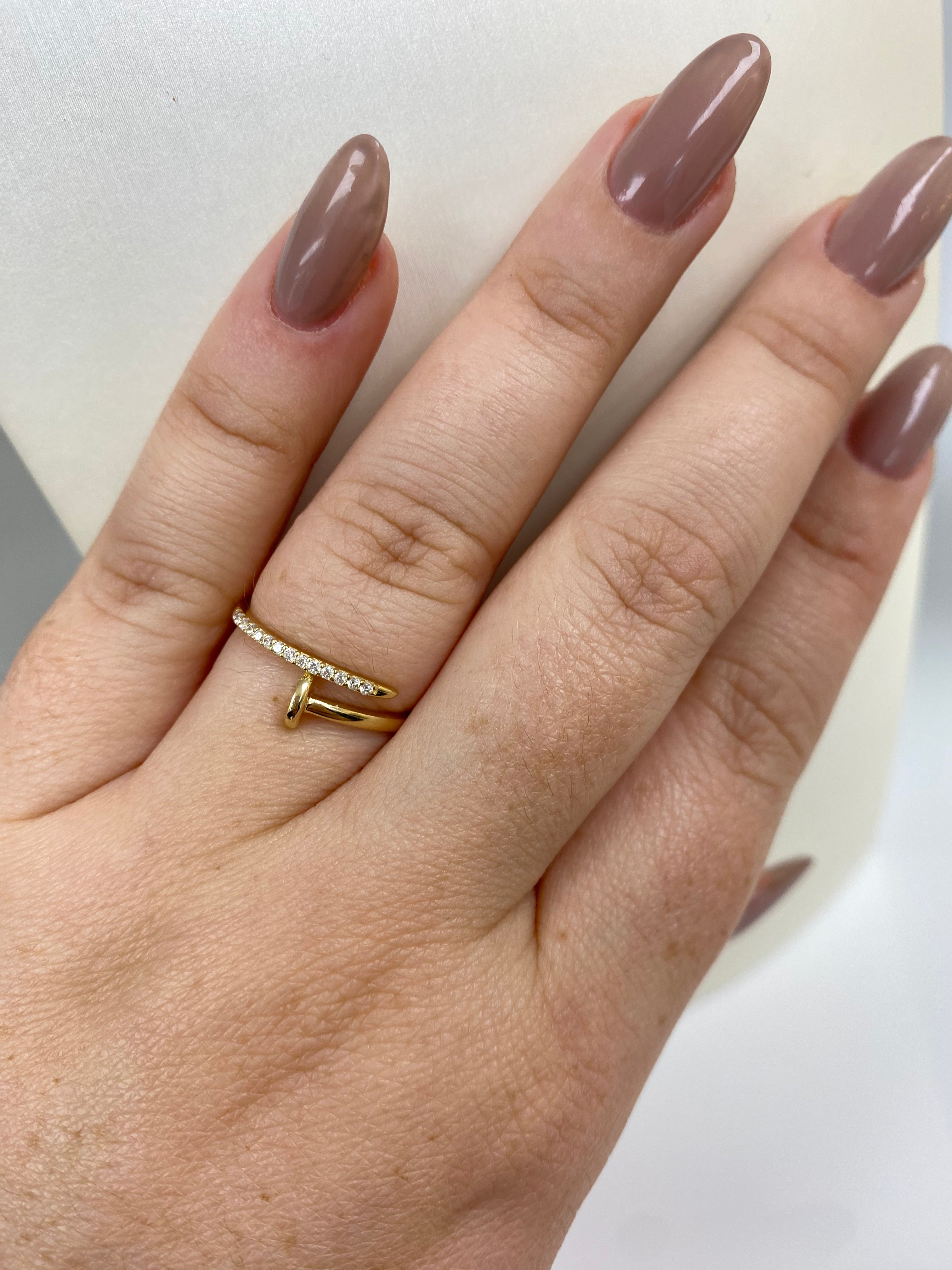 Anillo clavo 14k
