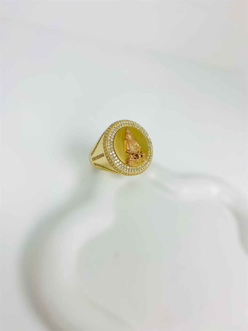 Anillo virgen de la caridad  14K