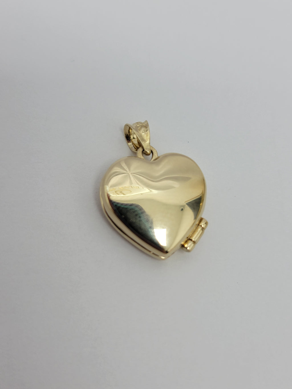 Dije de corazon 14K