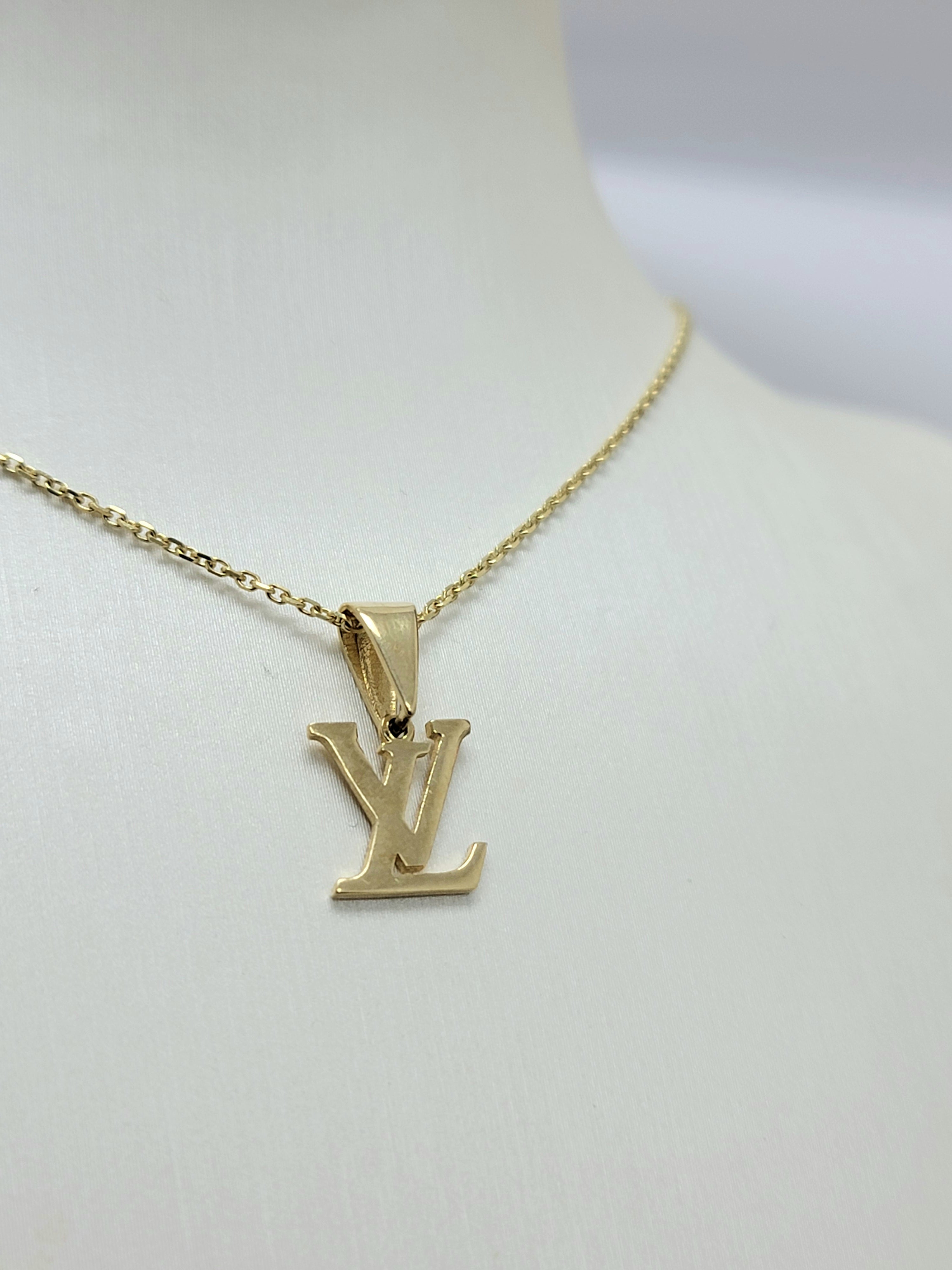 Cadena LV 14k