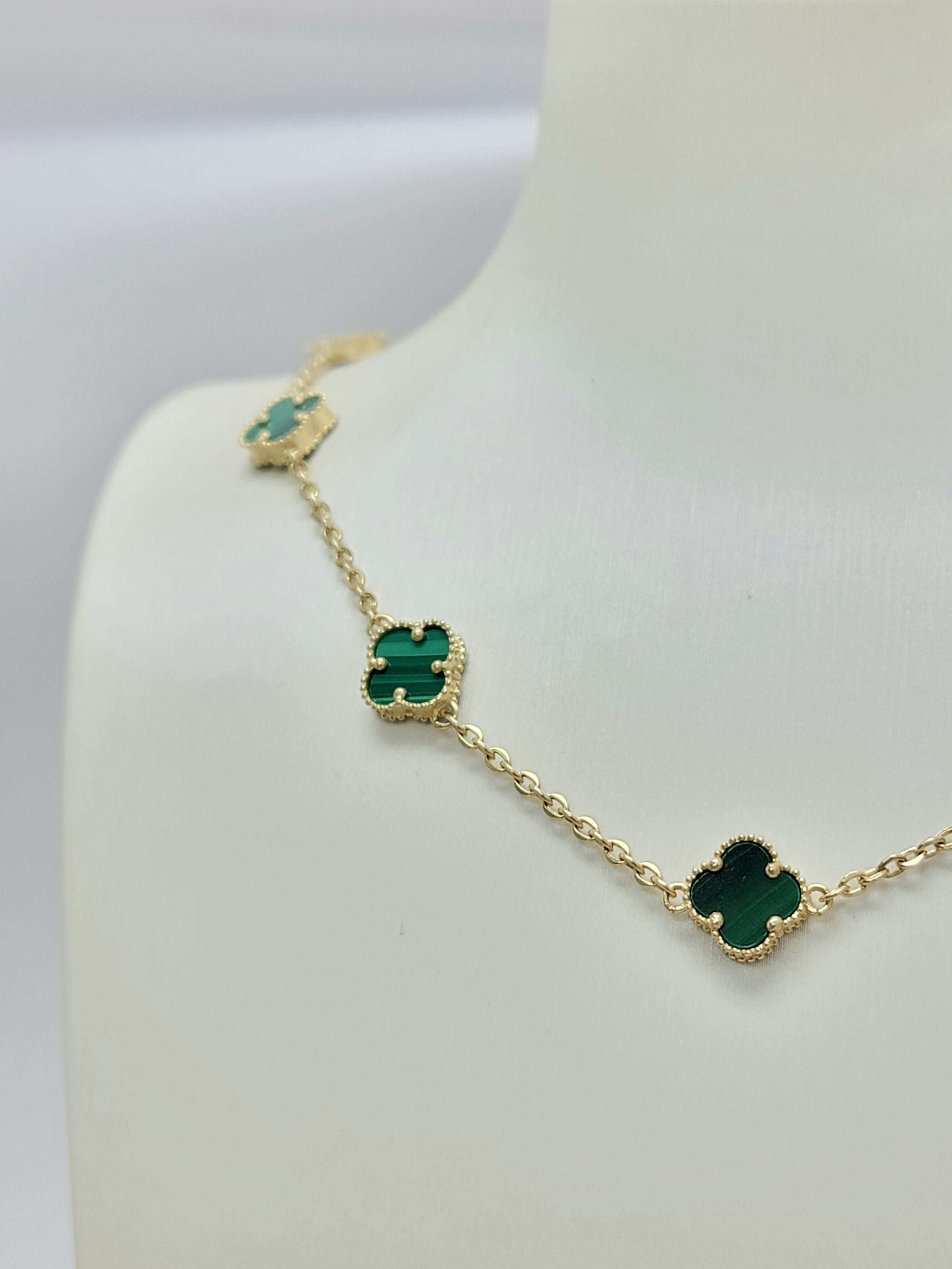 Cadena flores verdes 10k