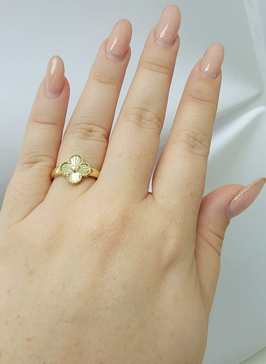 Anillo clover 10k
