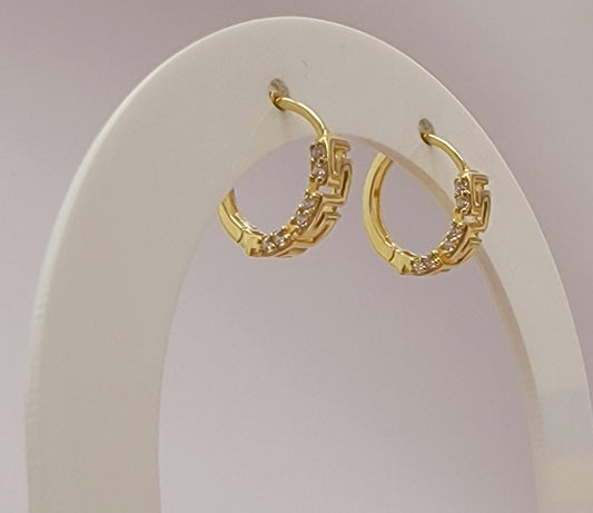Argollas con estilo versa y sirconia