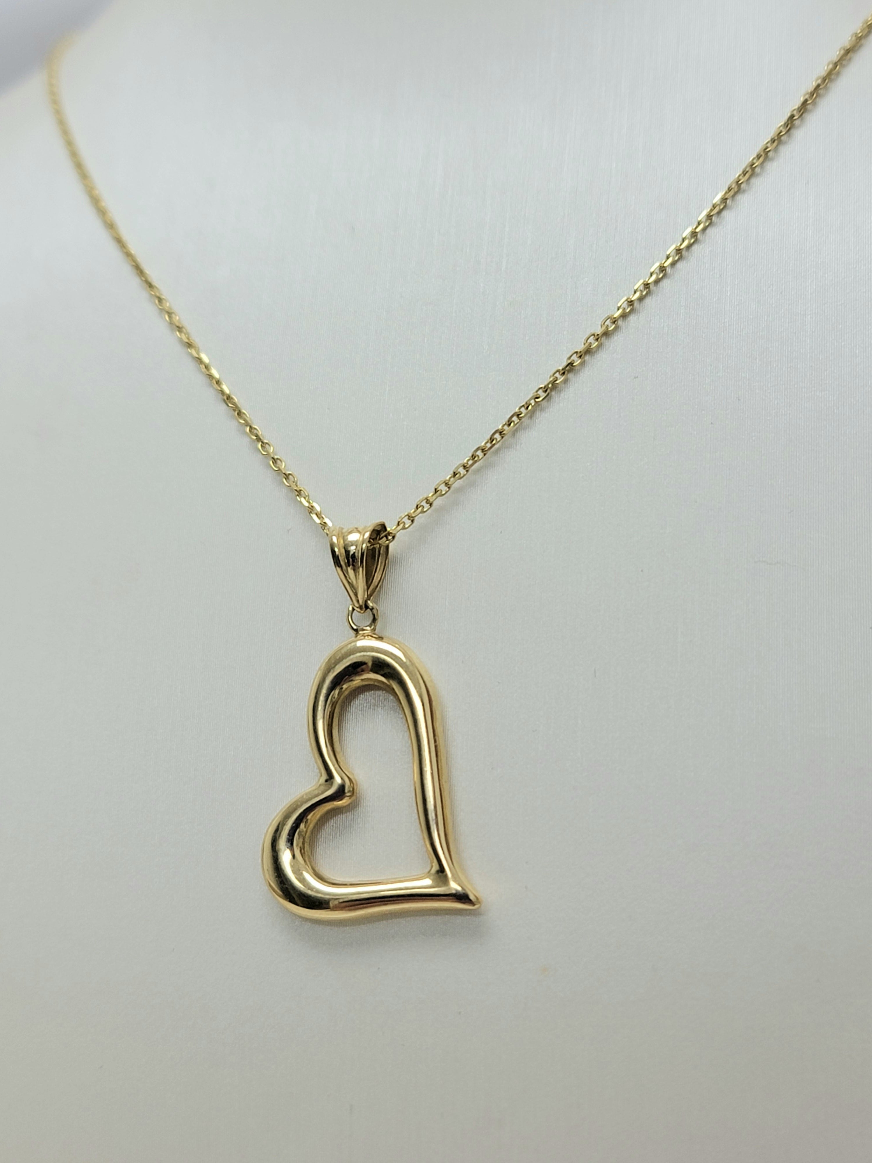 Cadena corazón 14k