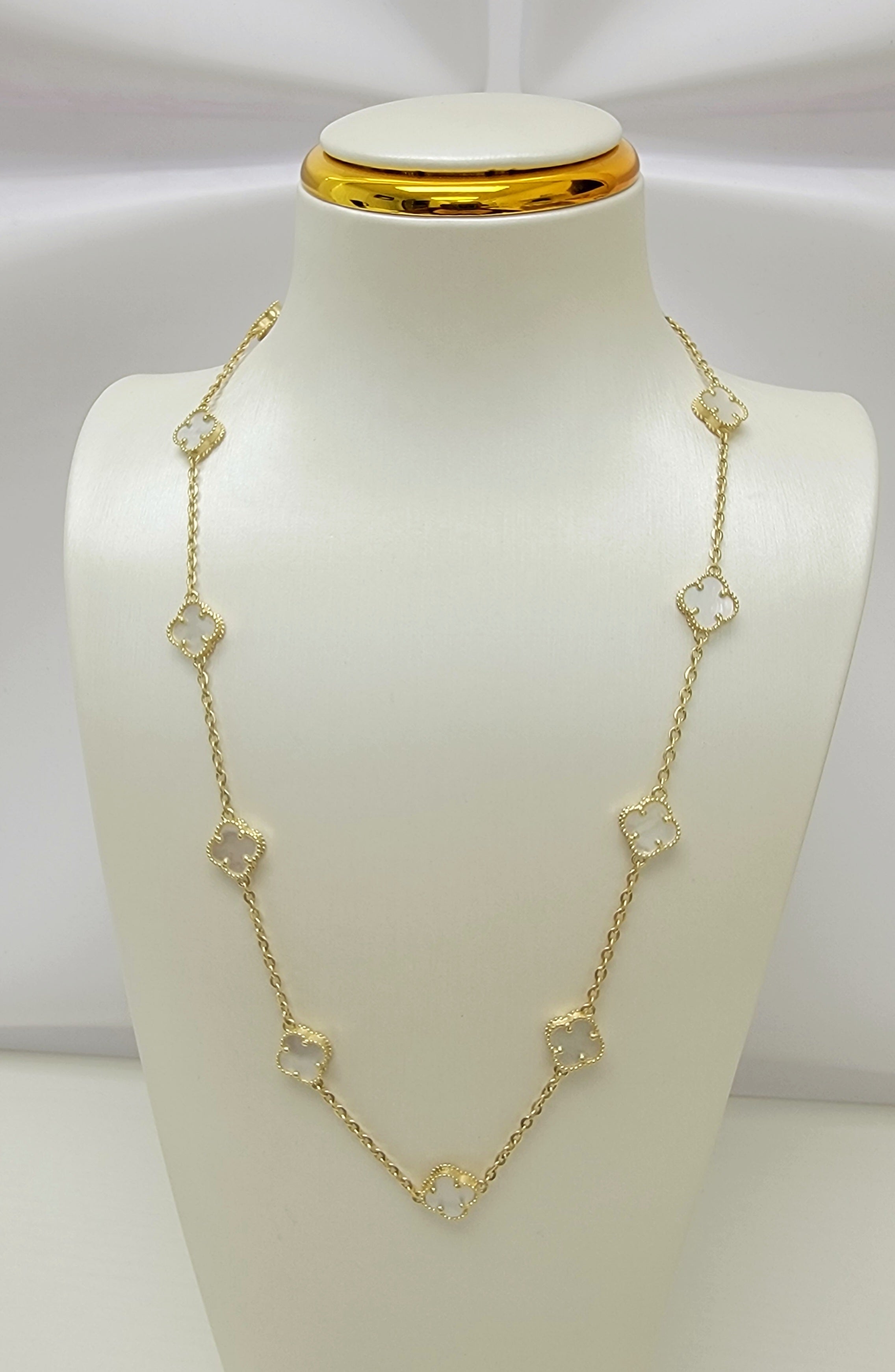 Cadena clover blanco