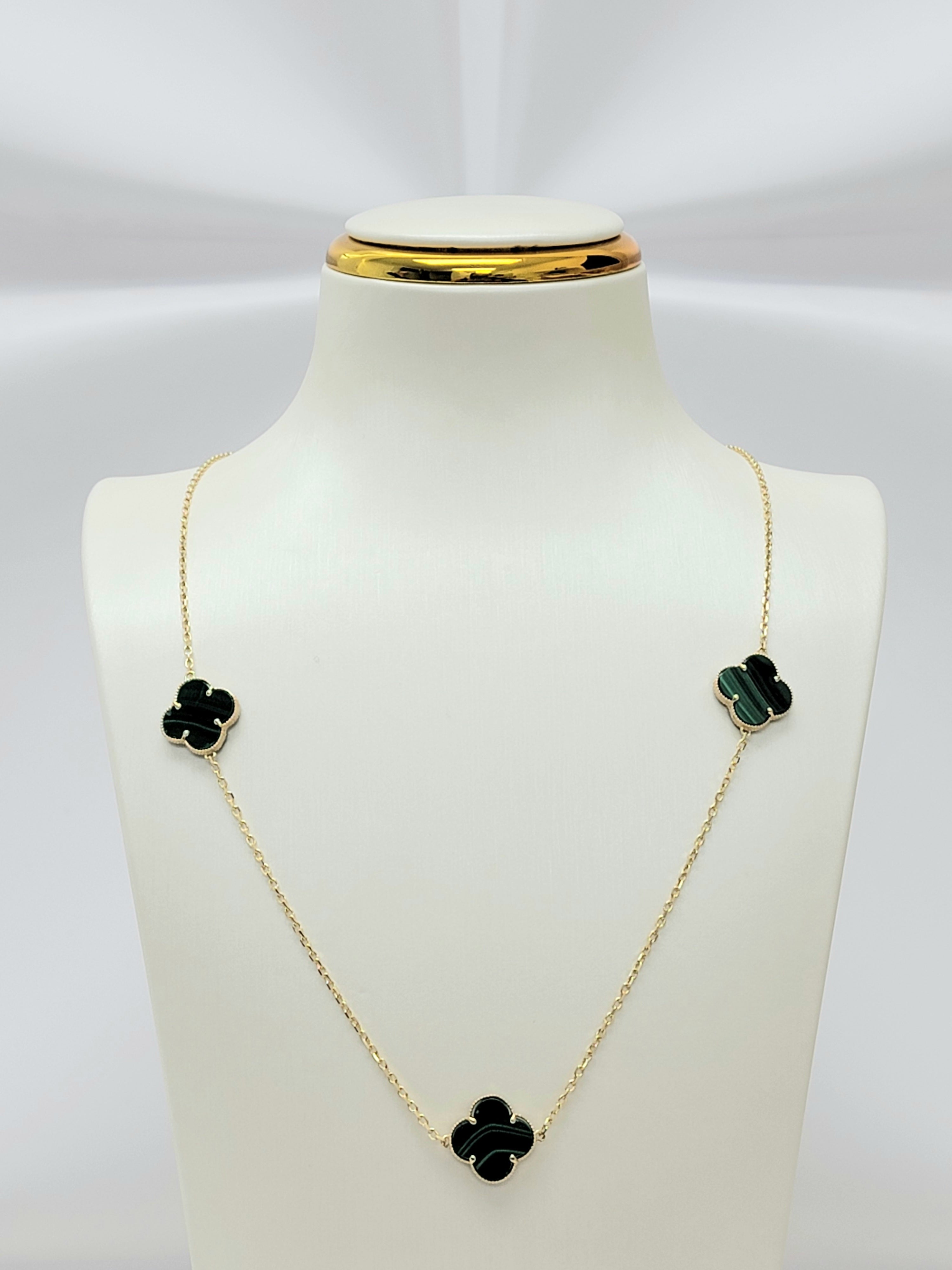 Cadena 3 clover verde 14k