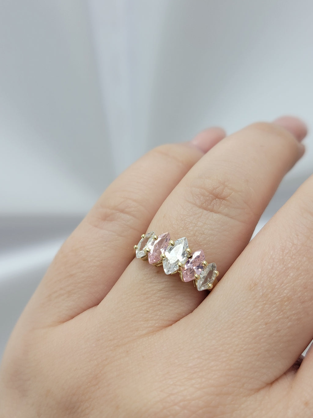 Anillo piedra rosa y blanca 14k