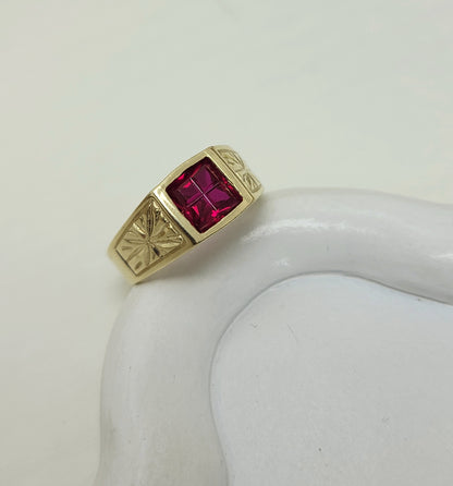 Anillo de niño piedra roja 10k