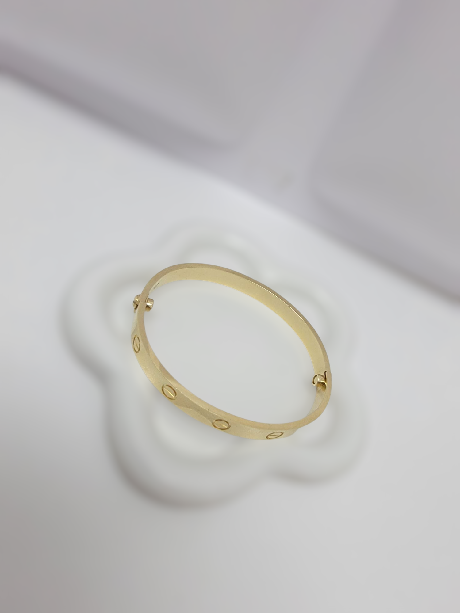 Pulsera Carti Sólida 10k