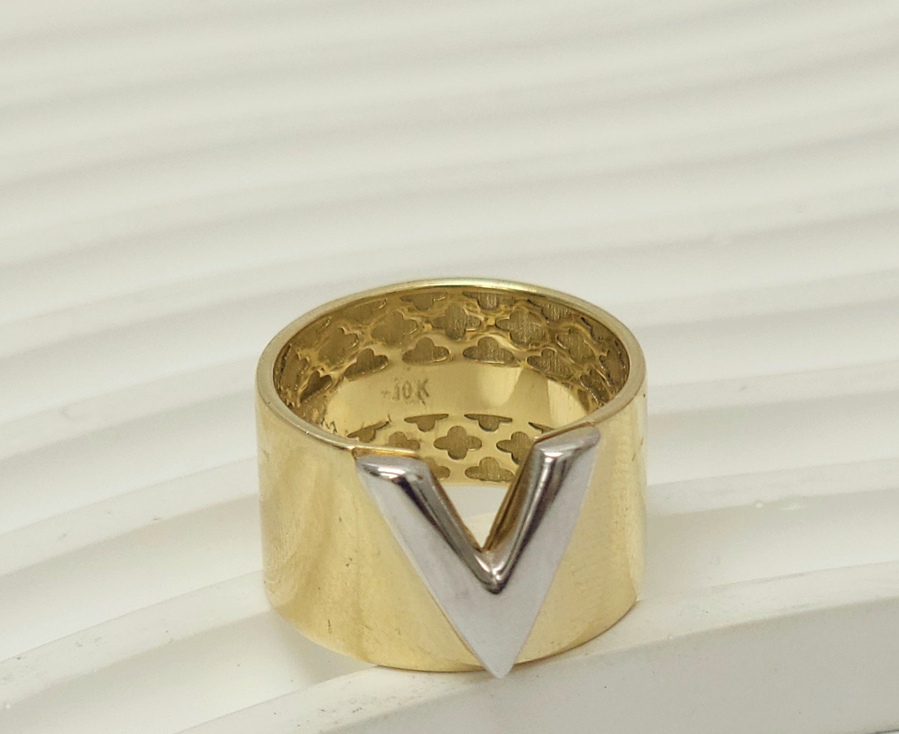 Anillo V banda ancha