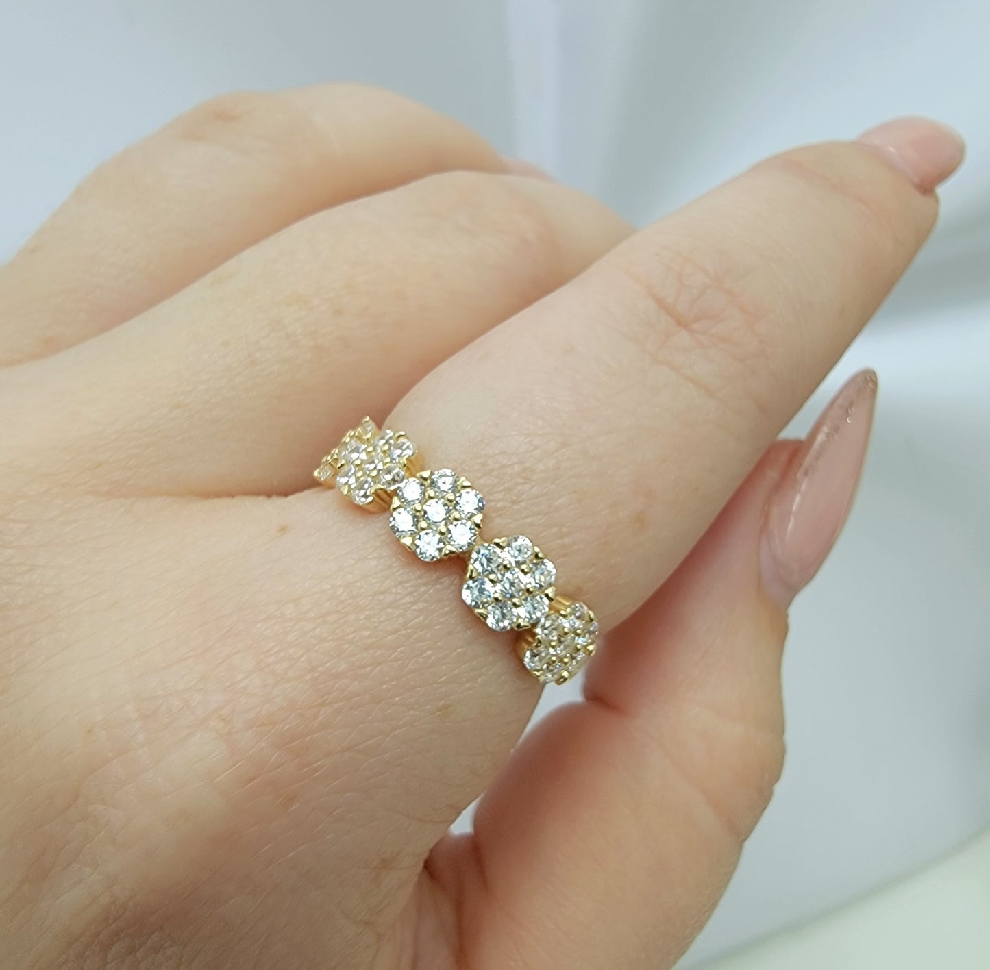 Anillo 5 rosas 14k