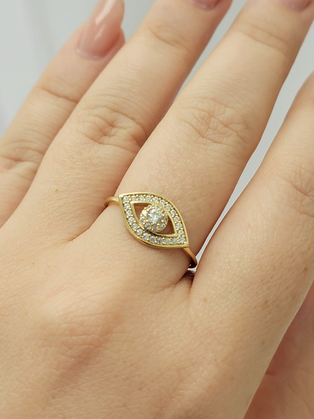 Anillo ojo turco con piedra 14k