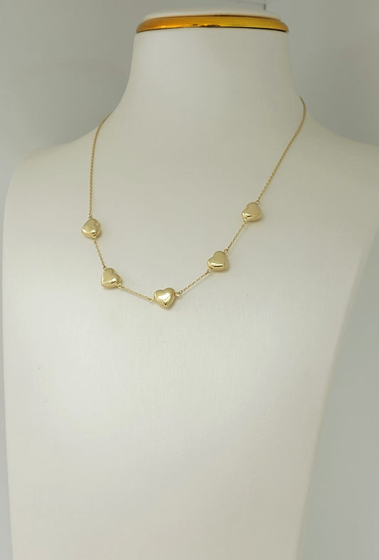 Cadena con 5 corazon