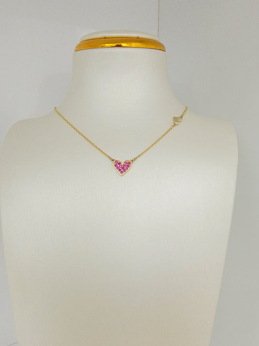 Cadena con dije de corazon de piedras 14k